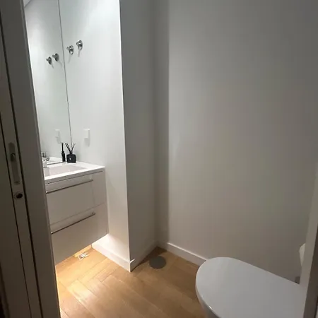 דירה No Centro De *